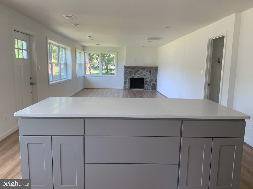 626 Doyle Road Deale, MD 20751 - Photo 2 of 24 Great Island for Entertaining