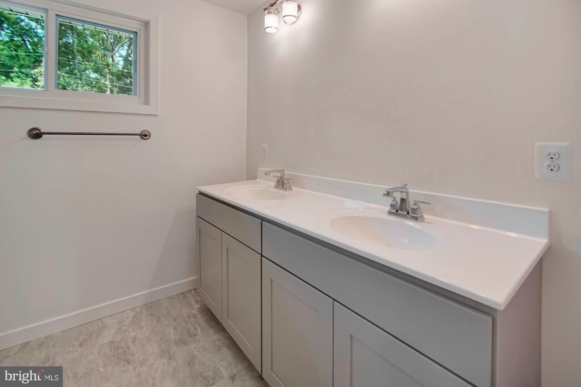 626 Doyle Road Deale, MD 20751 - Photo 11 of 24