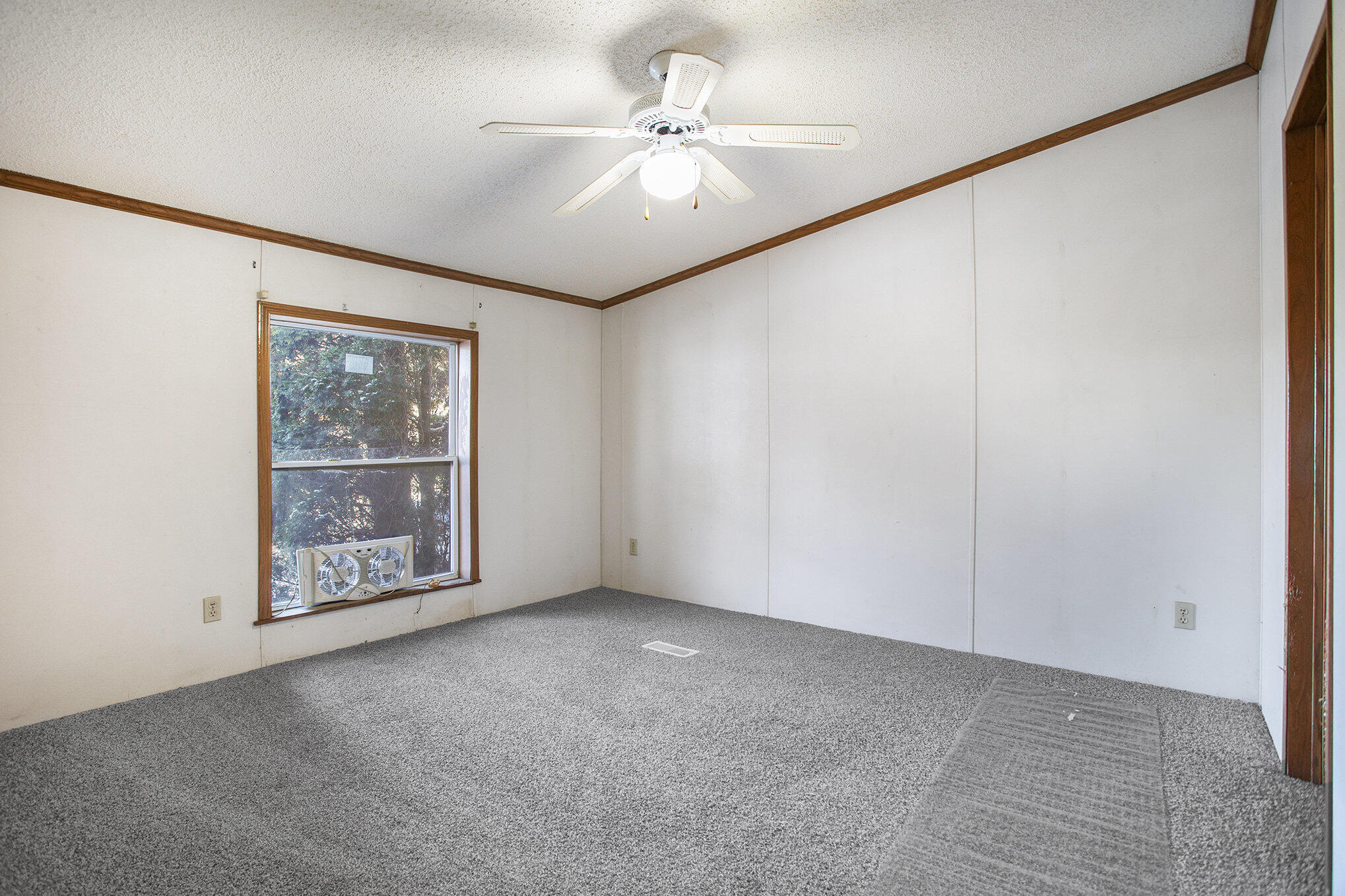 23240 26 Mile Road Springport, MI 49284 - Photo 13 of 19 013_file_852