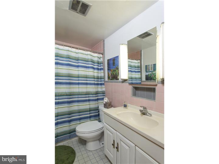 140 Littlebrook Road Princeton, NJ 08540 - Photo 18 of 22 Bathroom