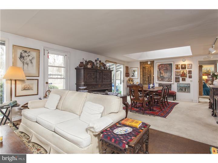 140 Littlebrook Road Princeton, NJ 08540 - Photo 4 of 22 Living Room