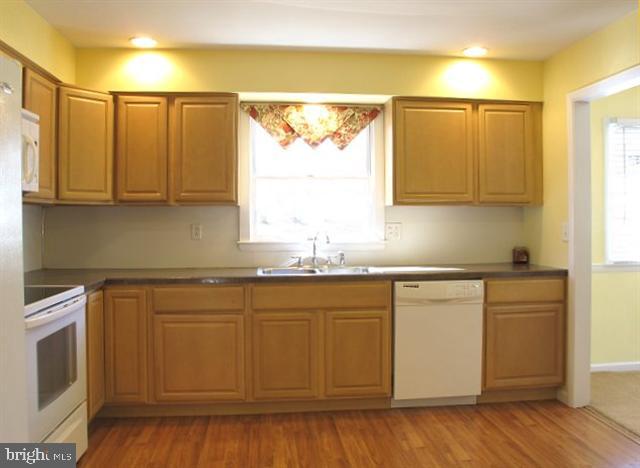 5244 Terrace Road Mechanicsburg, PA 17050 - Photo 3 of 18