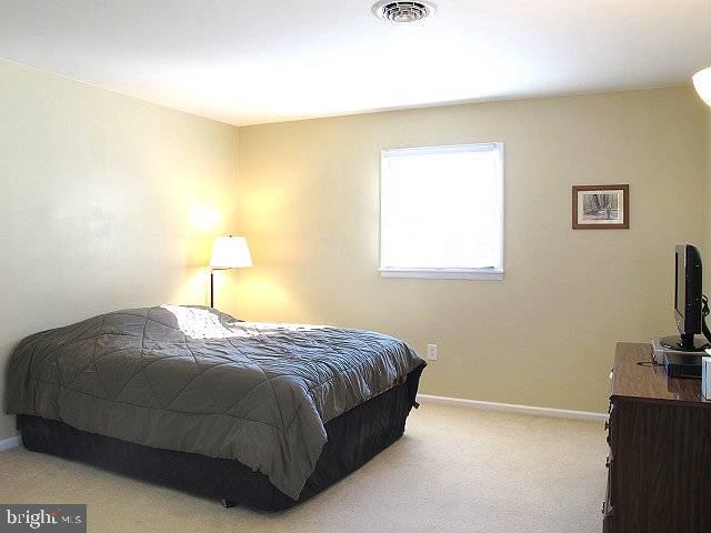 5244 Terrace Road Mechanicsburg, PA 17050 - Photo 8 of 18
