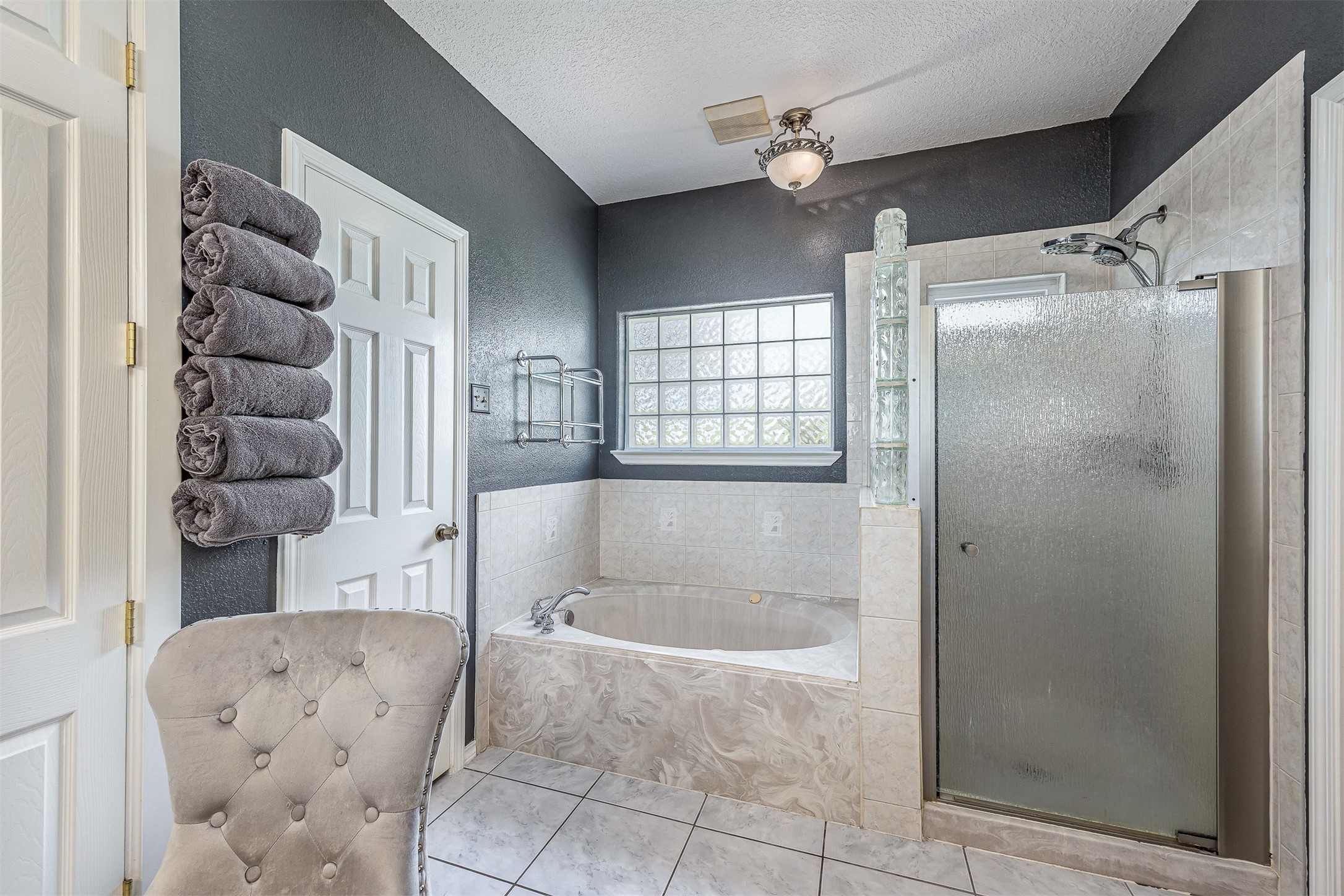 6534 FM 3180 Road Baytown, TX 77523 - Photo 19 of 34 primary bath with separate tub and shower