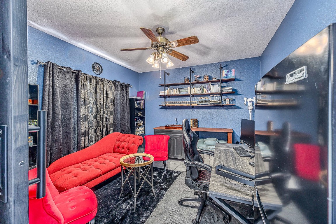 6534 FM 3180 Road Baytown, TX 77523 - Photo 10 of 34 office