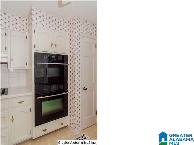 1937 Crossvine Road Birmingham, AL 35244 - Photo 11 of 29