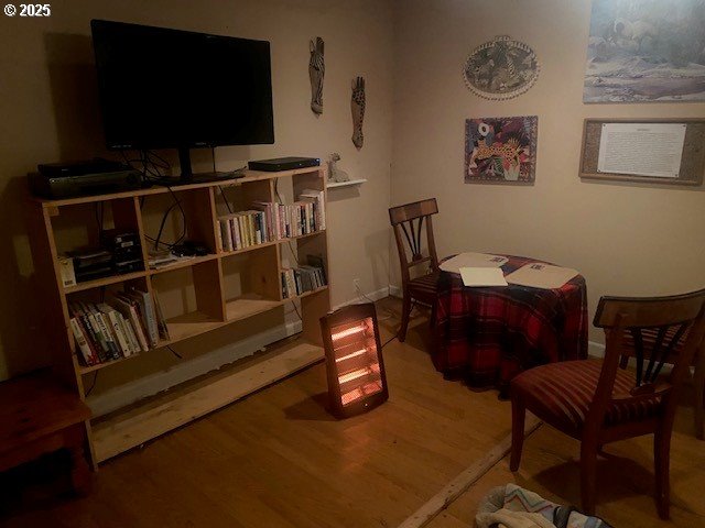 7858 Nonpareil Road Sutherlin, OR 97479 - Photo 11 of 14 a view of a livingroom with furniture