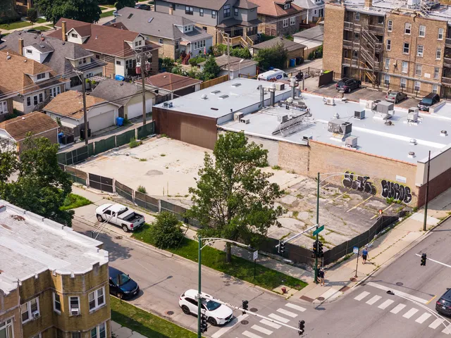 a view of a terrace with sitting area