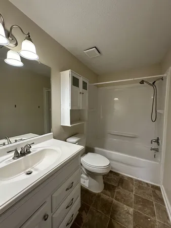 $1,750 | 1708 Broadripple Drive, Clarksville, TN 37042