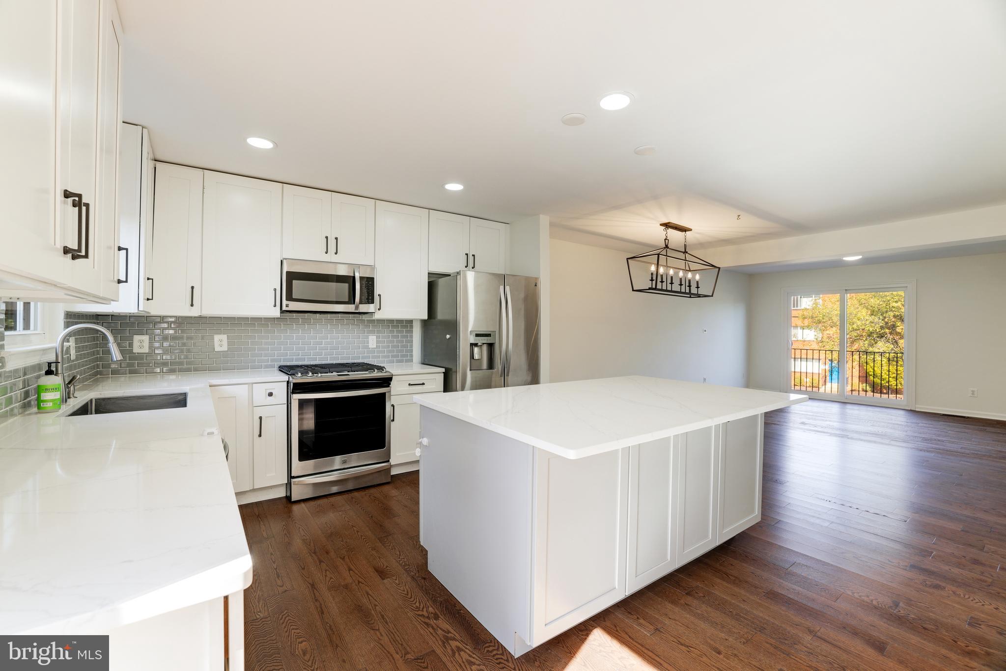 10 West Glebe Road Alexandria, VA 22305 - Photo 18 of 41