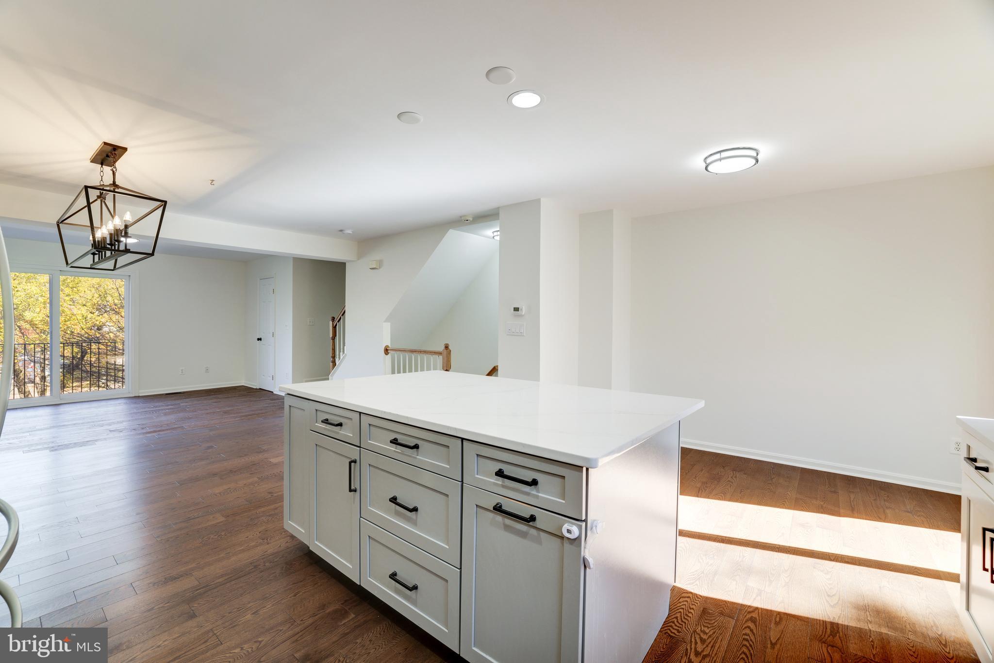 10 West Glebe Road Alexandria, VA 22305 - Photo 19 of 41