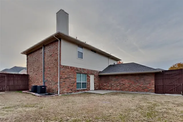 $2,475 | 1102 Hall Drive, Wylie, TX 75098
