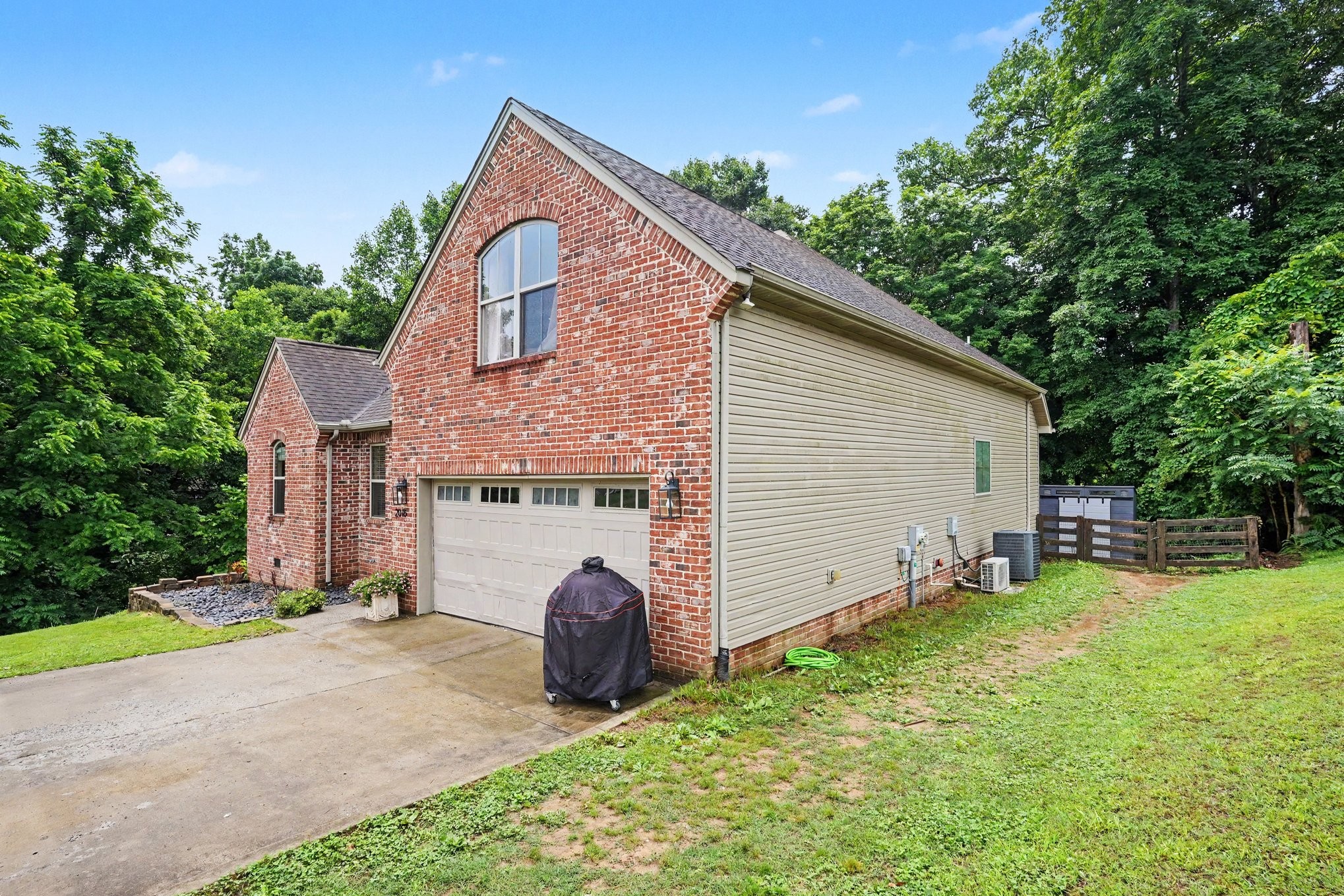 2016 Copper Kettle Circle Pleasant View, TN 37146 - Photo 3 of 26