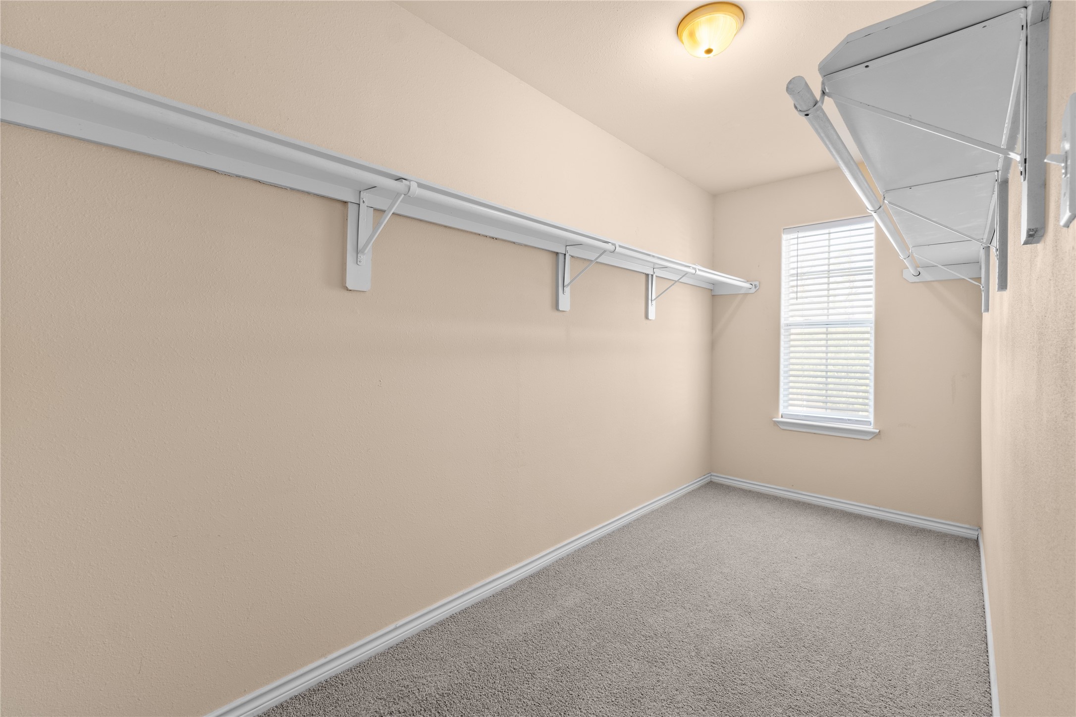 9611 Elmview Place Houston, TX 77080 - Photo 10 of 19