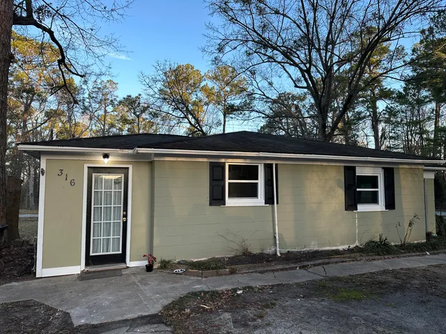 $460,000 | 316 Owens Drive, Summerville, SC 29485