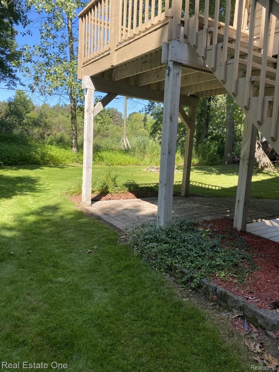 2012 Cole Road Lake Orion, MI 48362 - Photo 8 of 68 deck 1.jpg