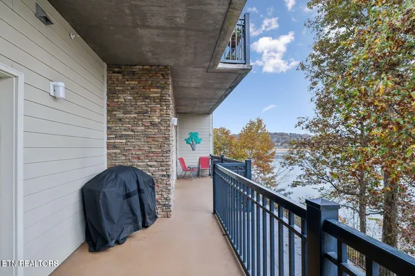 $389,900 | 112 Sandpiper Lane, Bean Station, TN 37708