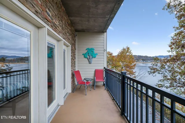 $389,900 | 112 Sandpiper Lane, Bean Station, TN 37708