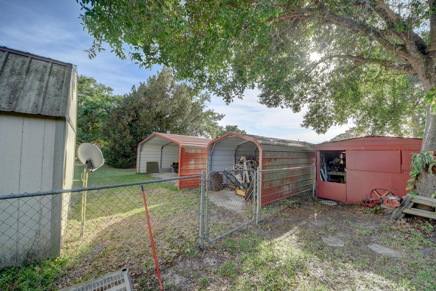 10725 Henrys Road Fort Pierce, FL 34945 - Photo 35 of 44 31