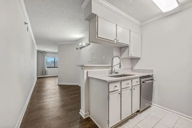 $149,900 | 795 Hammond Drive, Unit 609, Atlanta, GA 30328