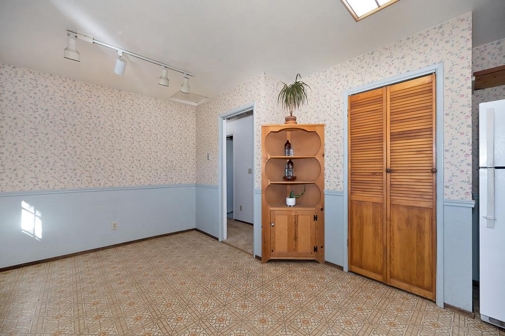 4656 Cosumnes View Trail Placerville, CA 95667 - Photo 18 of 58 an empty room with closet and cabinet