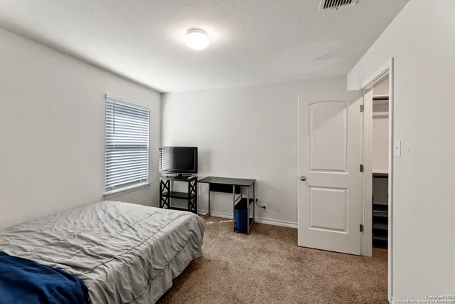 $1,800 | 9711 Bratten Rise, San Antonio, TX 78254