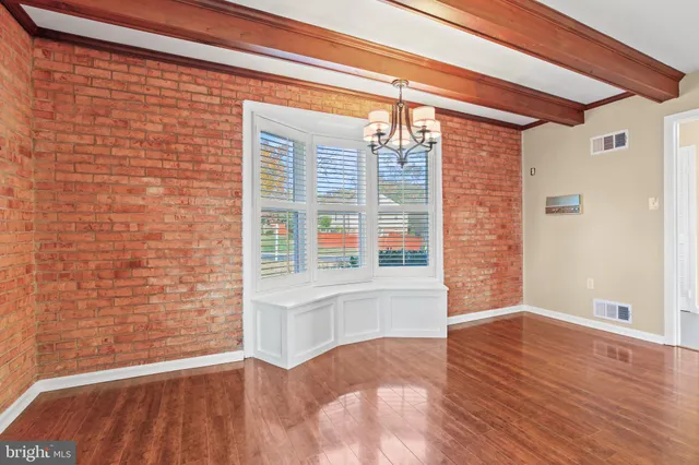 $995,000 | 8802 Stonehaven Court, Rockville, MD 20854