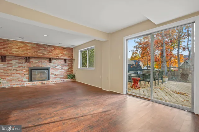 $995,000 | 8802 Stonehaven Court, Rockville, MD 20854