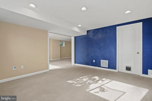 $995,000 | 8802 Stonehaven Court, Rockville, MD 20854