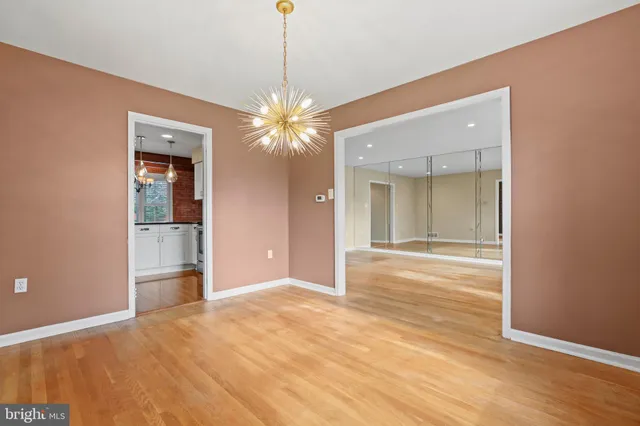 $995,000 | 8802 Stonehaven Court, Rockville, MD 20854