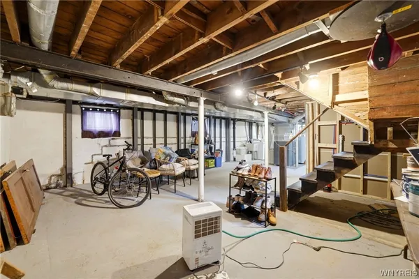 $275,000 | 79 Eiseman Avenue, Tonawanda, NY 14217