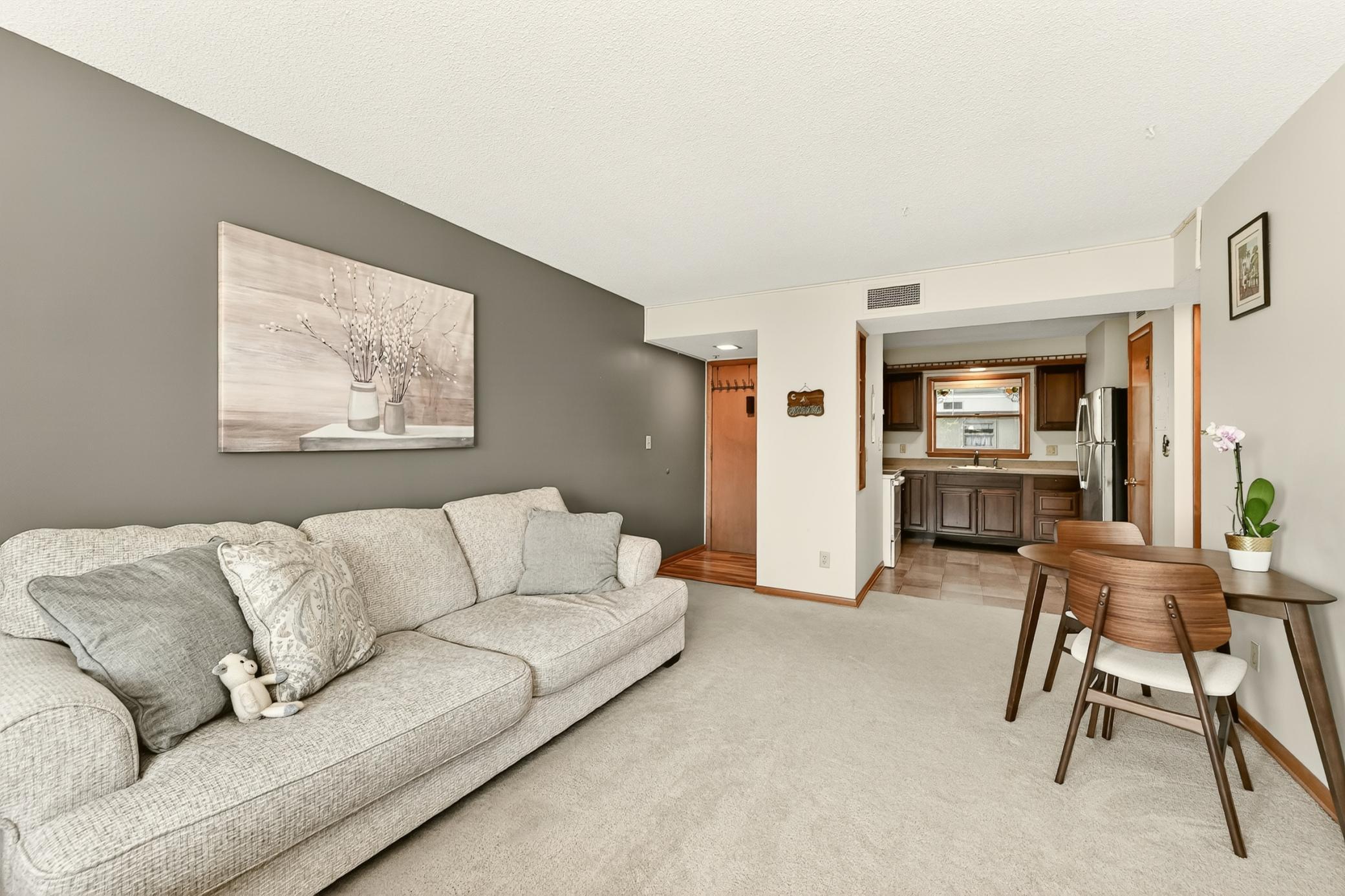 410 6th Avenue Southwest, Unit M6 Rochester, MN 55902 - Photo 5 of 22