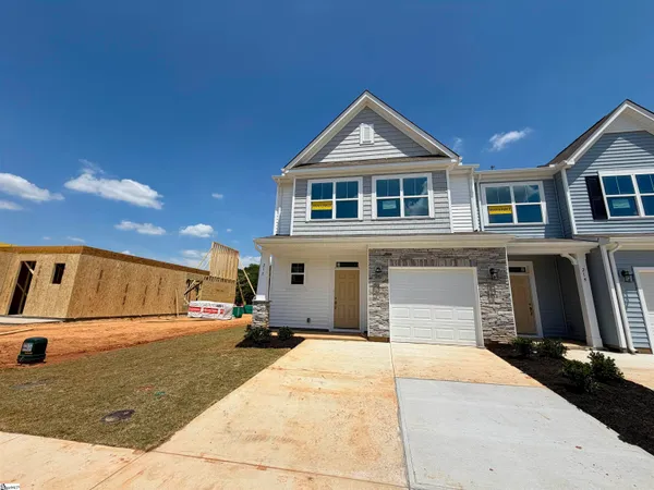 $281,500 | 215 Toal Court, Greenville, SC 29611
