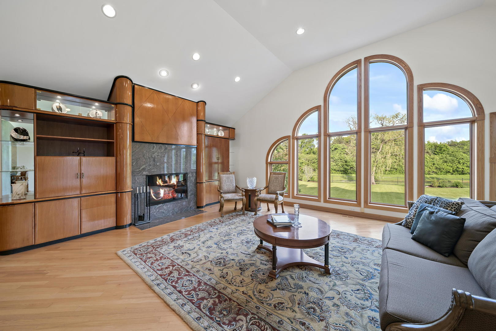 1669 Braeside Lane, Northbrook, IL 60062 Compass