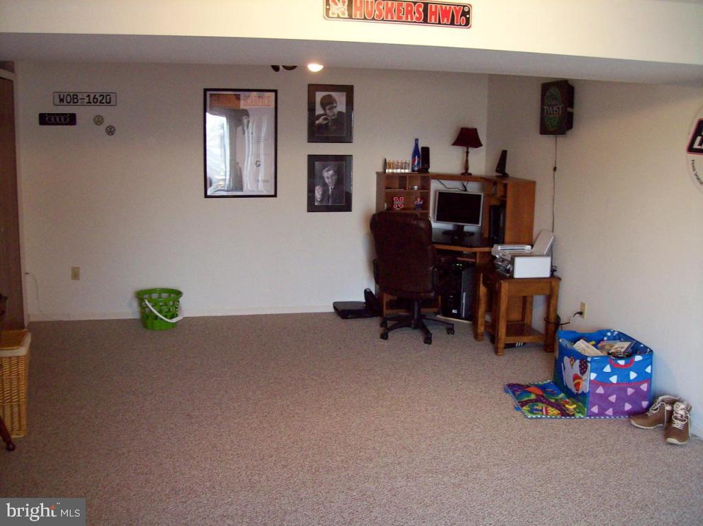 265 Conway Drive Lititz, PA 17543 - Photo 11 of 19 Gallery Image 11