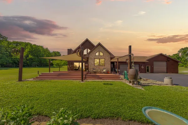 $599,900 | 13304 Sakatah Lake Road, Waterville, MN 56096