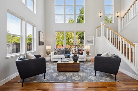 $2,450,000 | 25 Wildflower Drive, Corte Madera, CA 94925