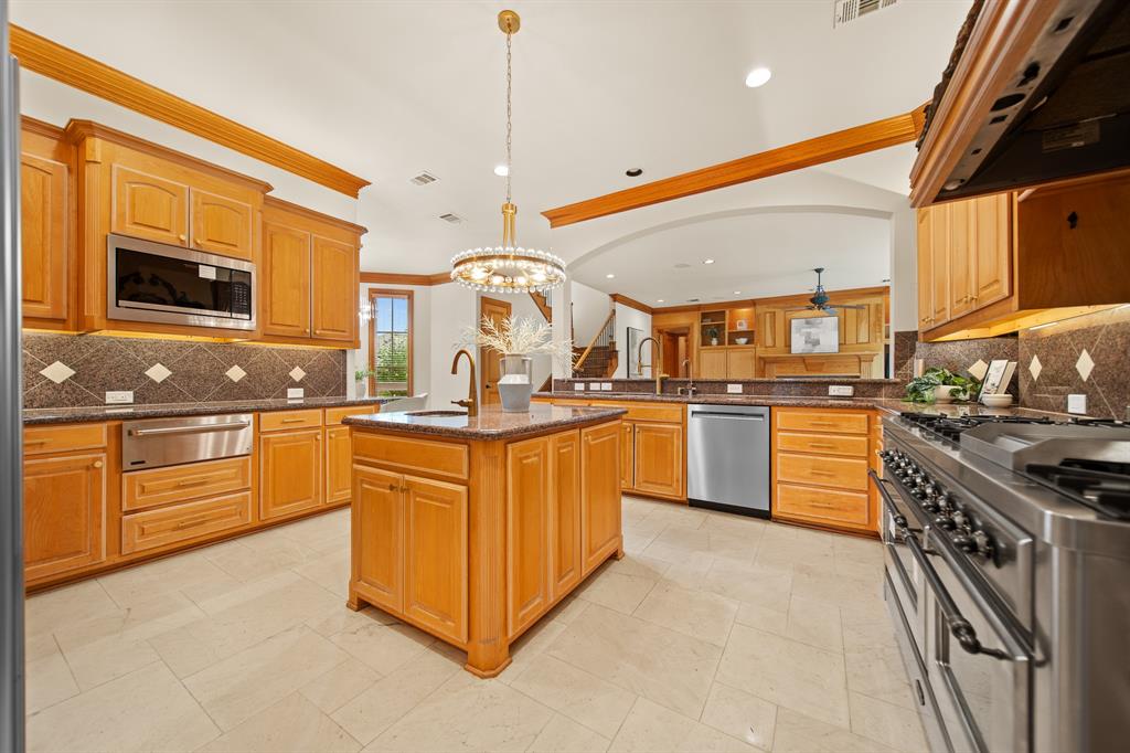 6420 Riverside Drive Plano, TX 75024 - Photo 19 of 37