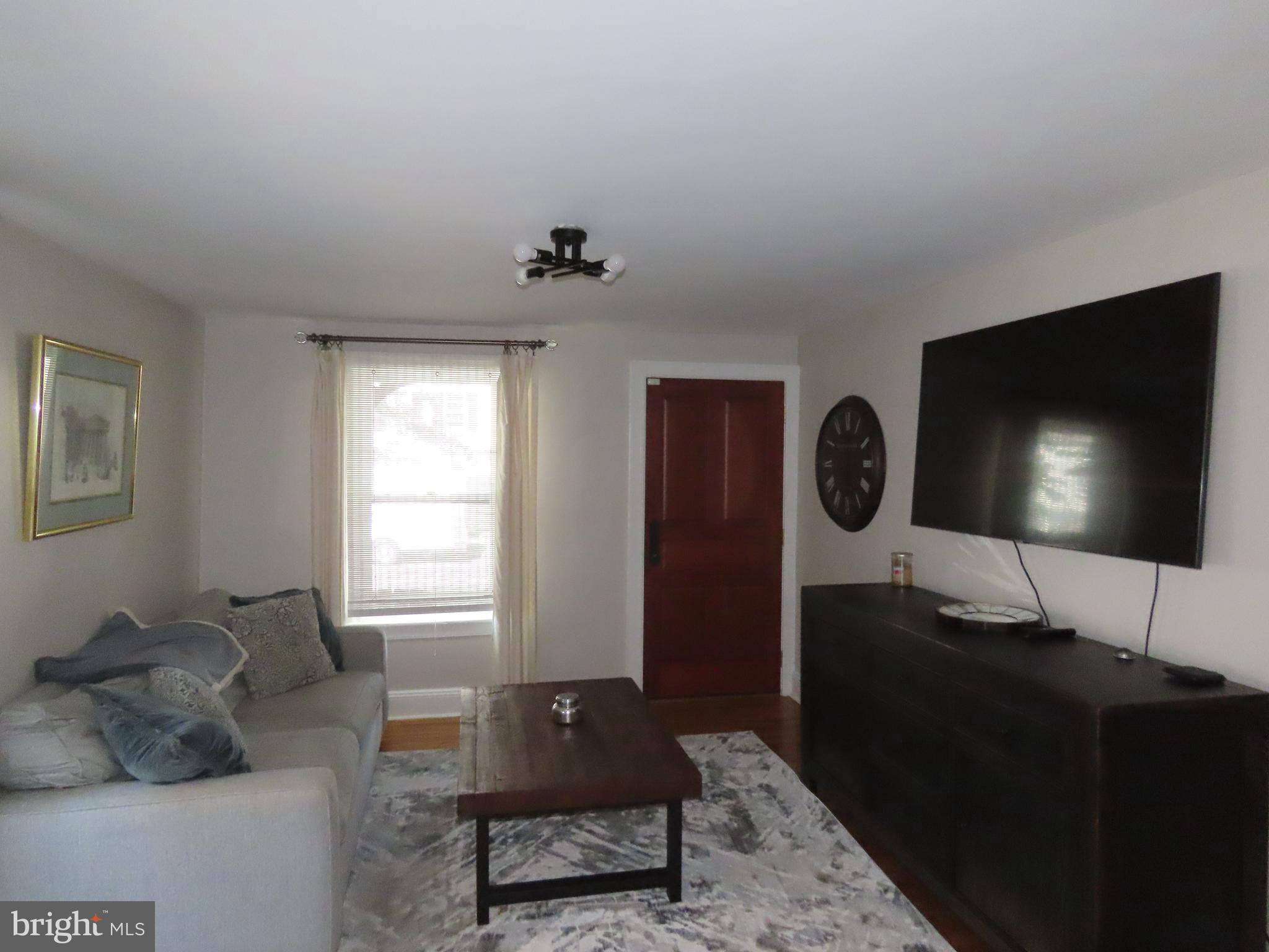 143 North State Street Newtown, PA 18940 - Photo 5 of 25