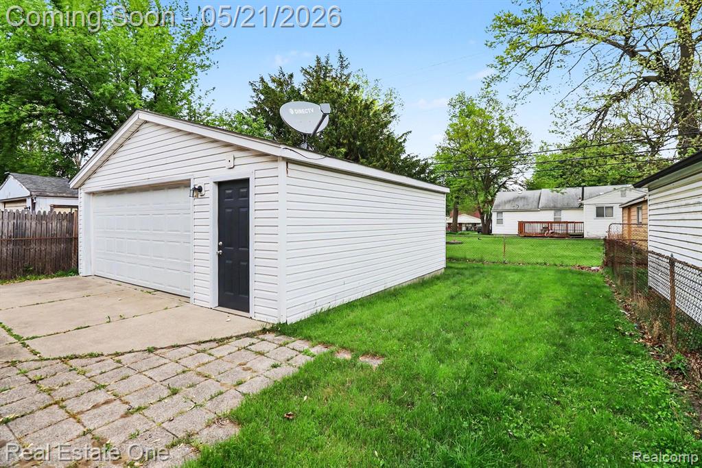 6305 Beech Daly Road Taylor, MI 48180 - Photo 6 of 22