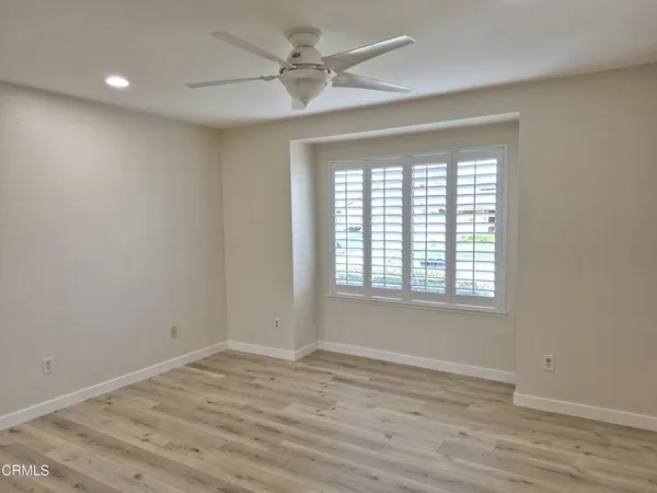 $900,000 | 42036 Village 42, Camarillo, CA 93012