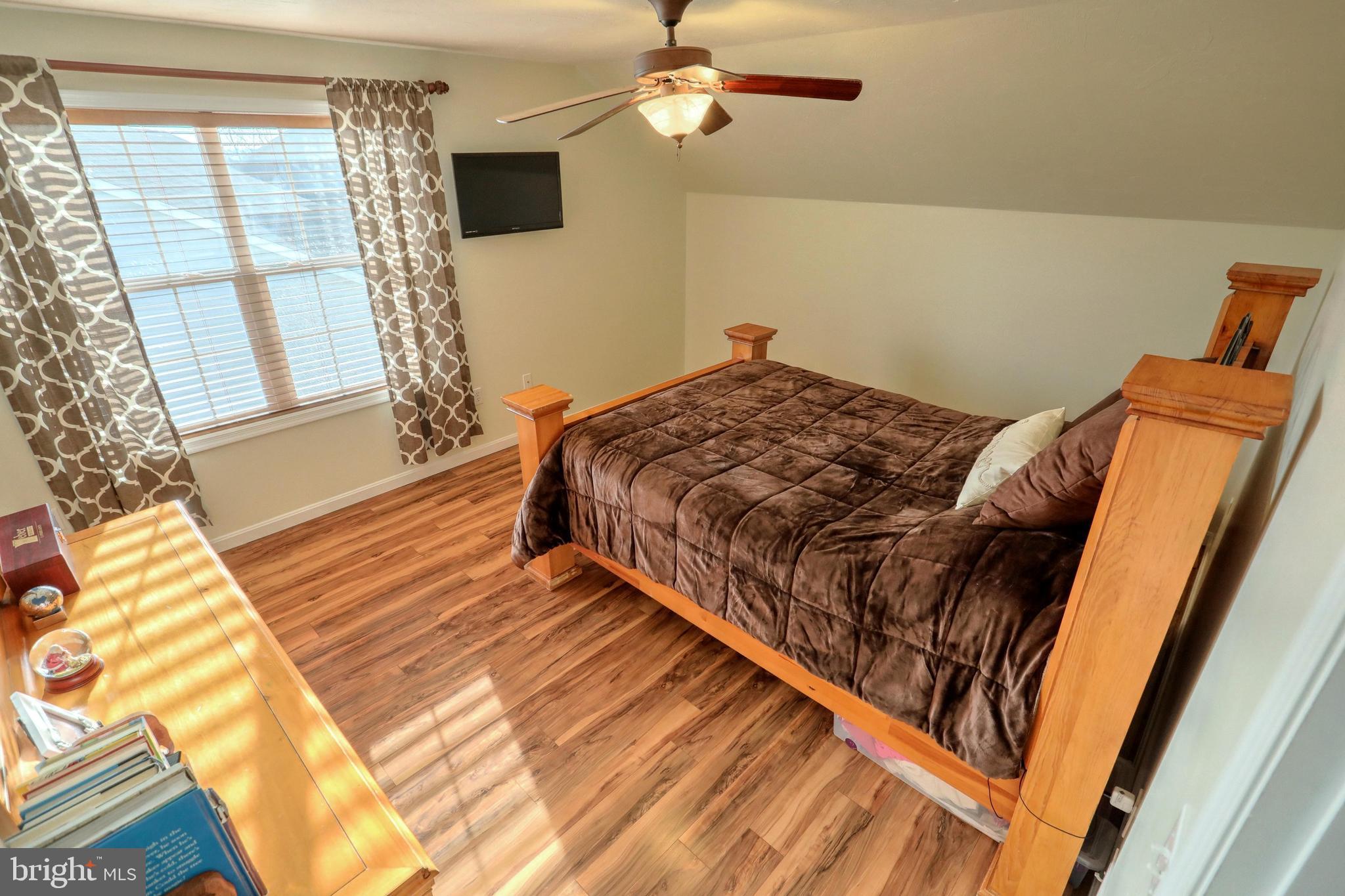203 Maple Drive Hanover, PA 17331 - Photo 18 of 36 Gallery Image 18