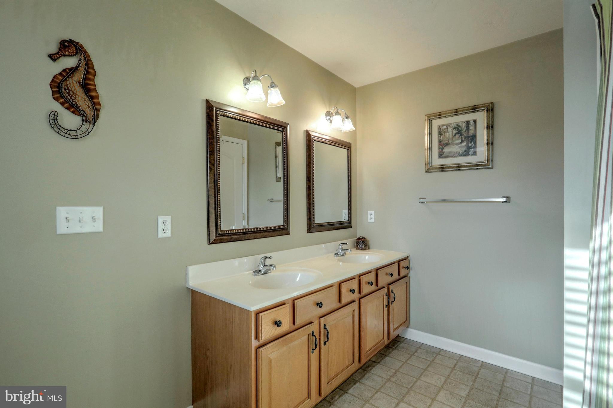 203 Maple Drive Hanover, PA 17331 - Photo 19 of 36 Gallery Image 19