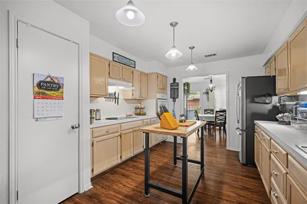 $315,000 | 417 South Faires Street, Flatonia, TX 78941