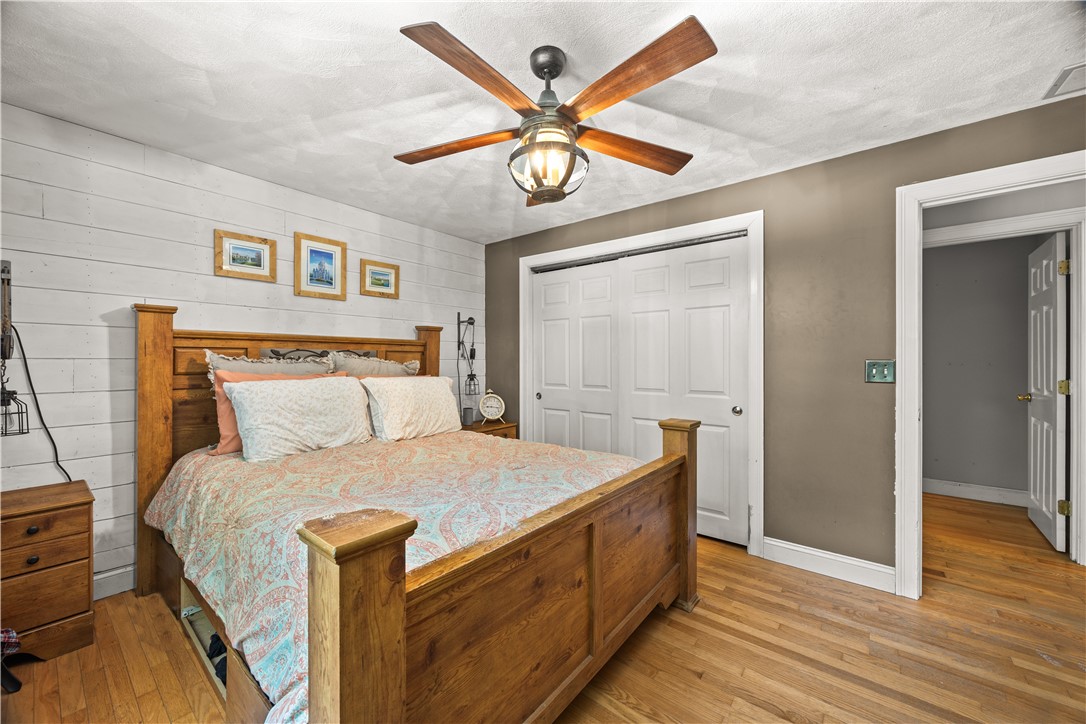 233 Old Oxford Road North Smithfield, RI 02896 - Photo 21 of 34