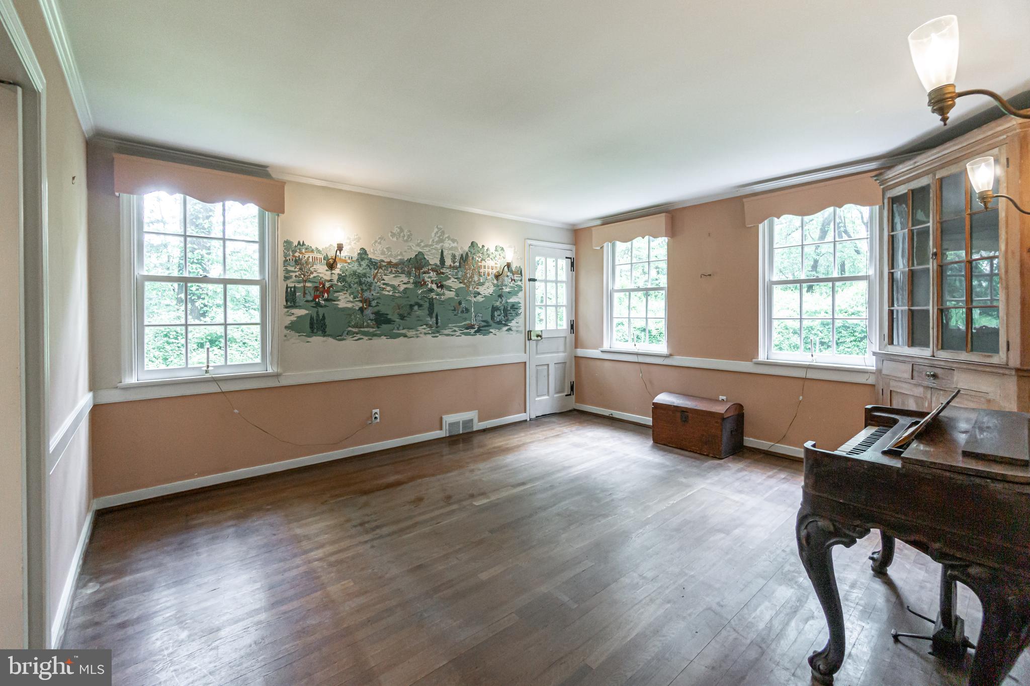 645 Leopard Road Berwyn, PA 19312 - Photo 8 of 67 Dining Room