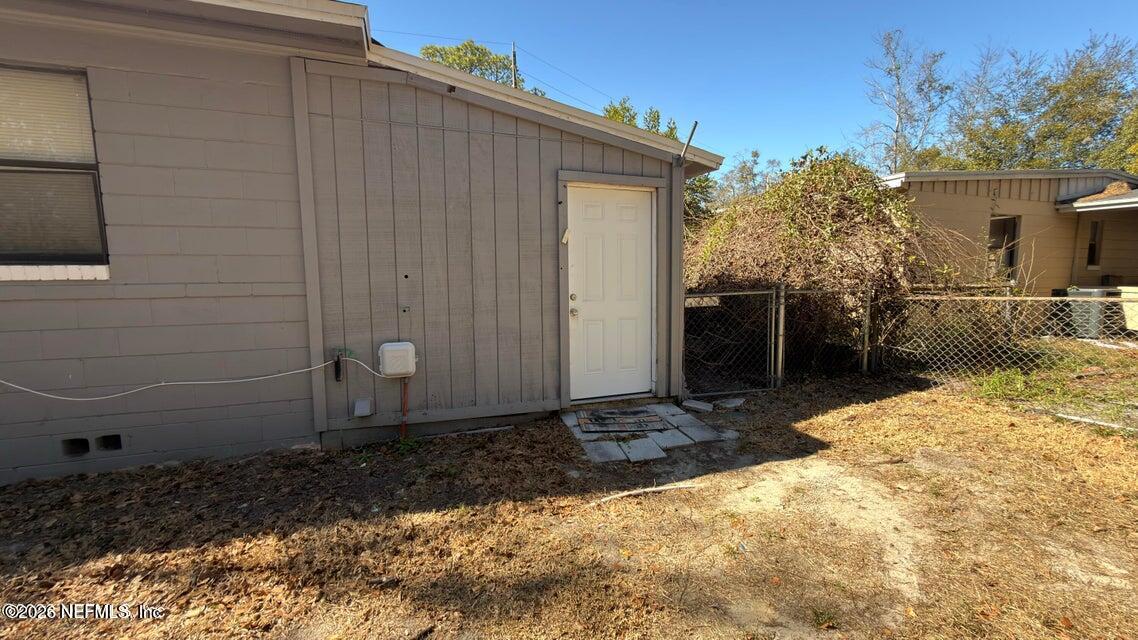 10335 Haverford Road Jacksonville, FL 32218 - Photo 11 of 12 3