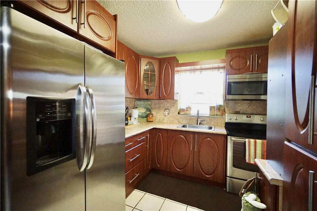 5300 Washington Street, Unit R102 Hollywood, FL 33021 - Photo 11 of 26 Photo 11