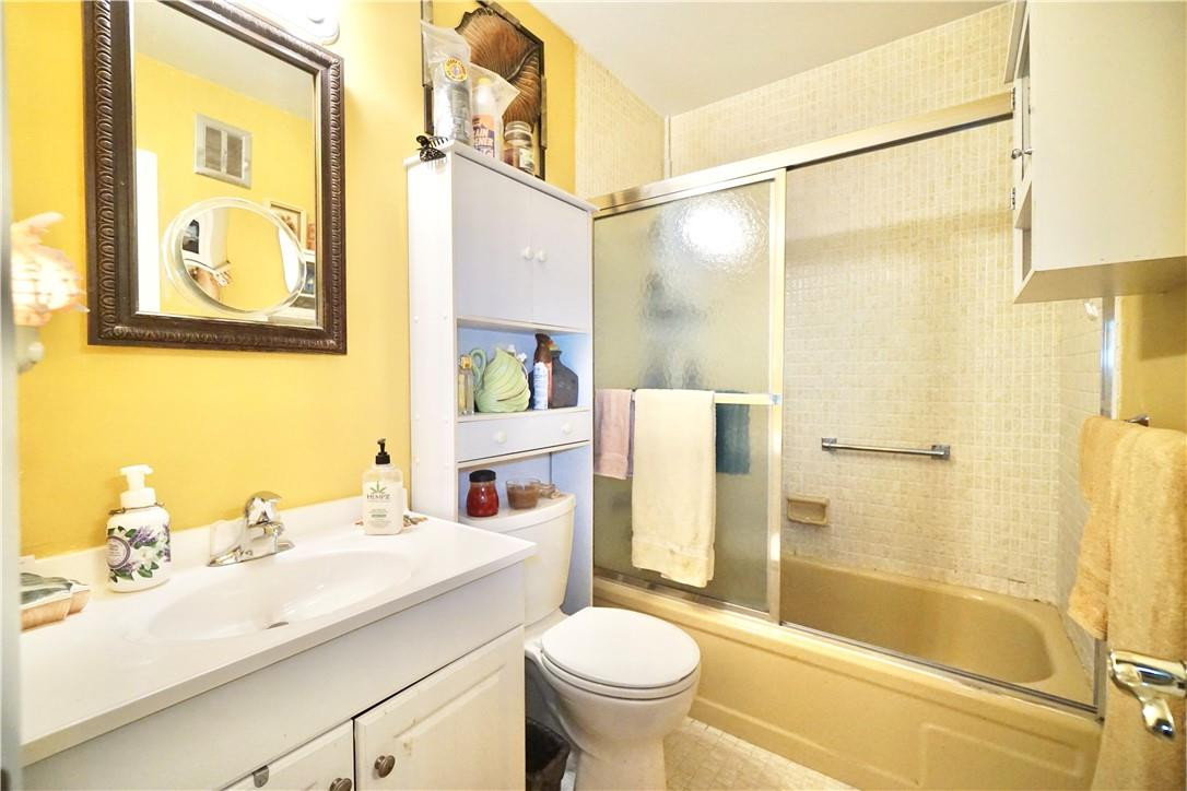 5300 Washington Street, Unit R102 Hollywood, FL 33021 - Photo 17 of 26 Photo 17