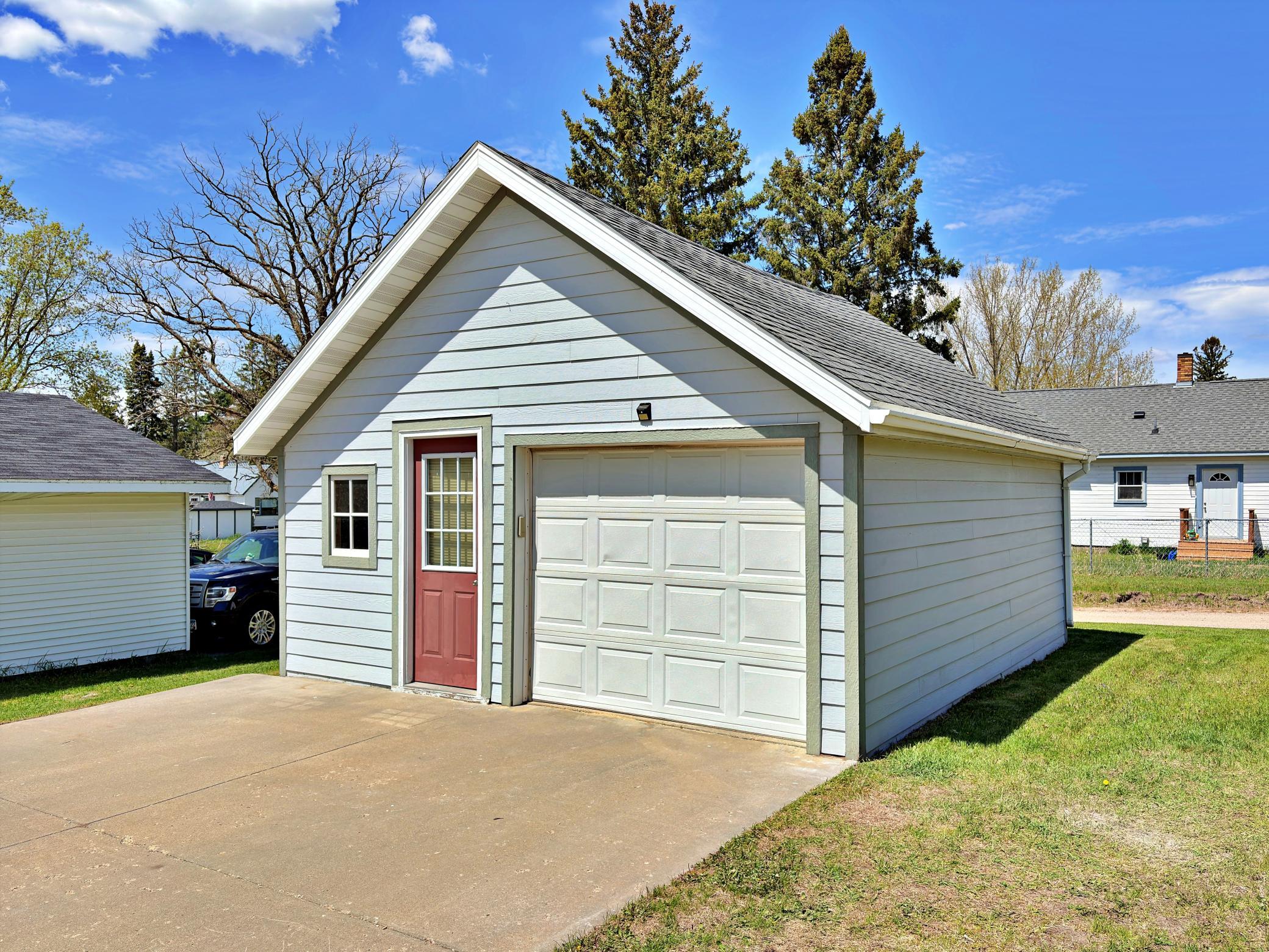 115 Main Street West Menahga, MN 56464 - Photo 24 of 26